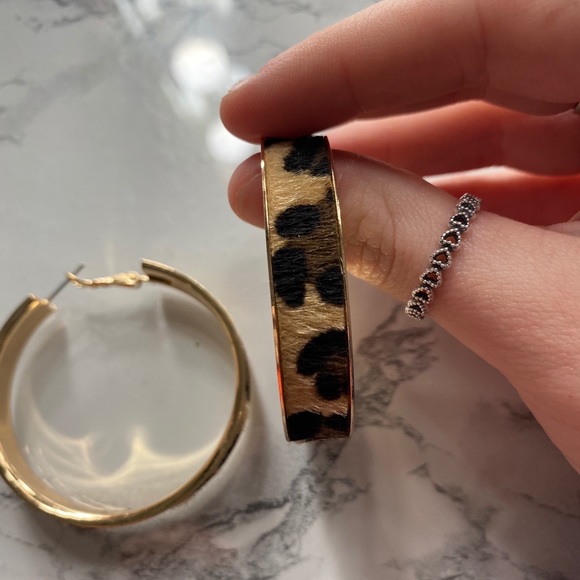 Cheetah Fur Hoops - Picture 1 of 3